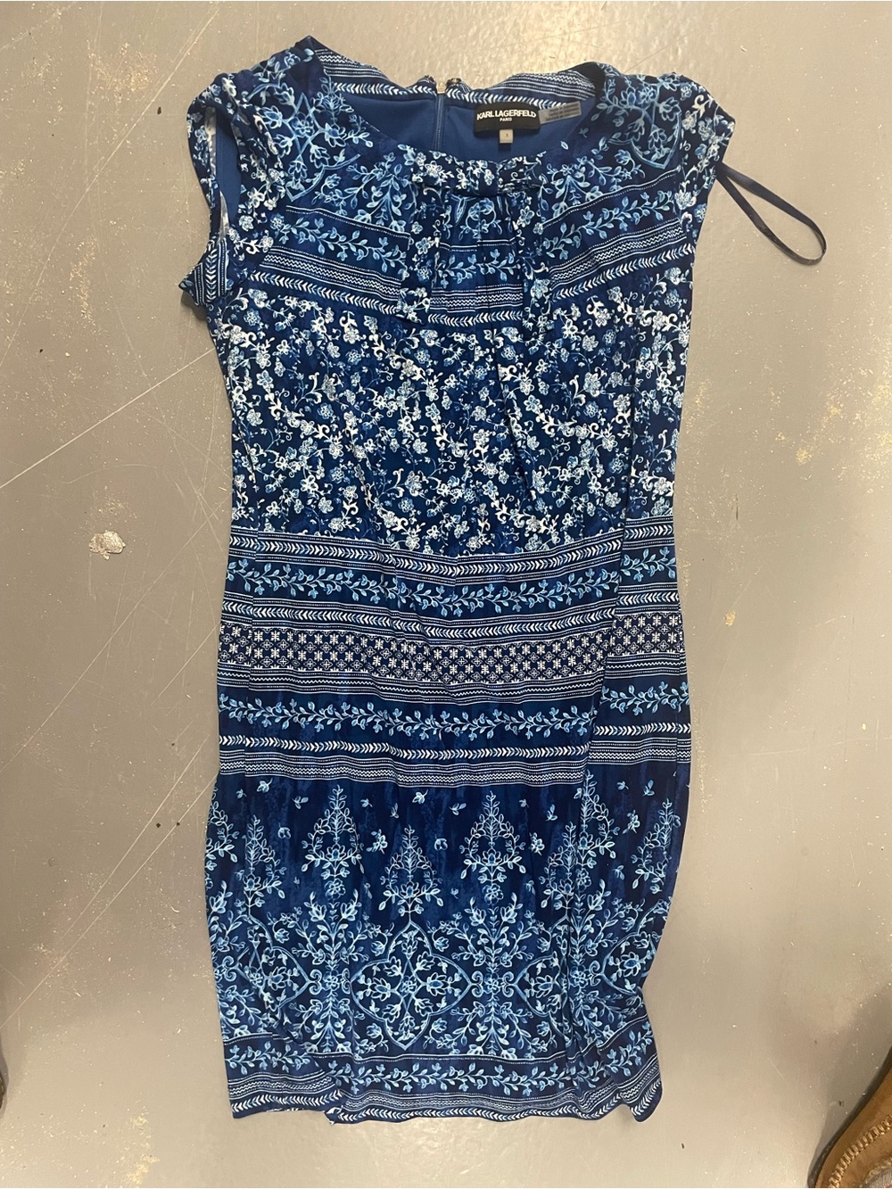 Karl Lagerfield Casual Blue Floral Cap-Sleeve Dress Size 2